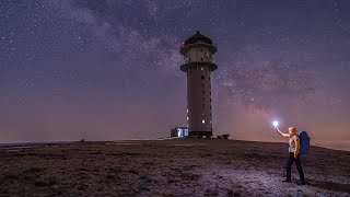 Fotografieren in der Nacht – Milchstrasse Polarlichter Städte fotografieren mit Sony [upl. by Laucsap]