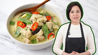 Thai Green Curry with Chicken  Easy Green Curry Recipe [upl. by Darian]