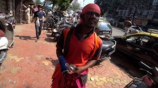 Avoid This Guy In India  Crazy Beggar [upl. by Josee]