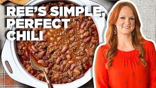 Simple Perfect Chili with Ree Drummond  The Pioneer Woman  Food Network [upl. by Nette]