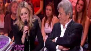 Véronic DiCaire chante face à Alain Delon [upl. by Enyrat]